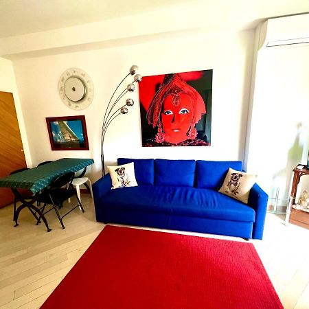 Very Central Suite Apartment With 1Bedroom Next To The Underground Train Station Monaco And 6Min From Casino Place Exterior foto